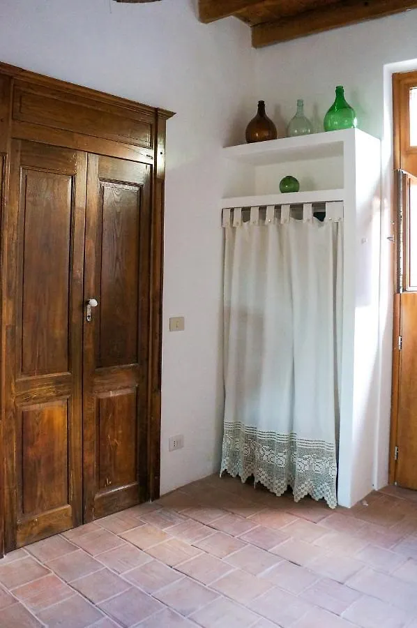 Beni Benius - Typical Restored House In Nurachi Casa vacanze
