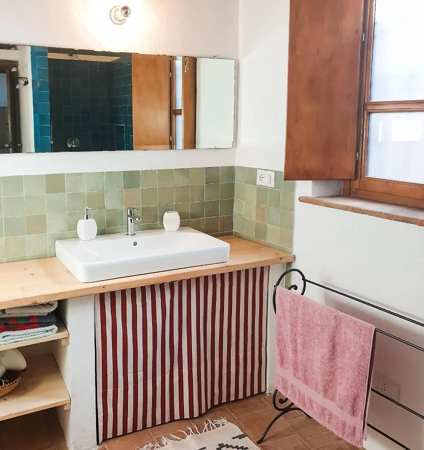 Beni Benius - Typical Restored House In Nurachi Casa vacanze