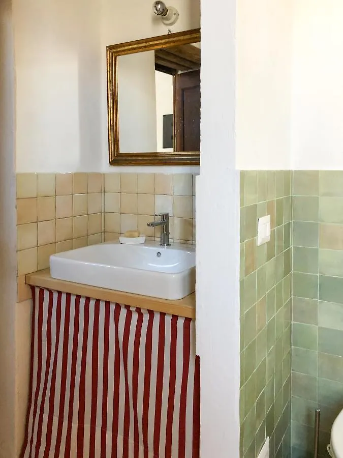 Casa vacanze Beni Benius - Typical Restored House In Nurachi